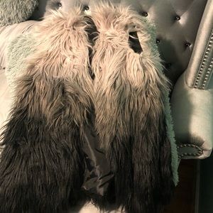 Beautiful Ombré Grey Faux Fur Vest
